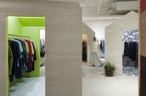 曦文服饰装修实景图,曦文服饰装修实景