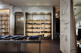 服装专卖店空间设计布局图,服装专卖店空间设计布局图