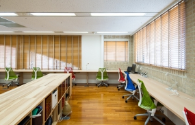 办公室工作区布局效果图