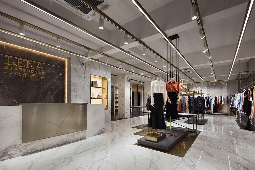 服装专卖店装饰效果图,服装专卖店装饰效果