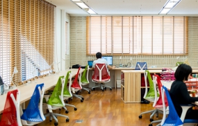 办公区装饰布局效果图