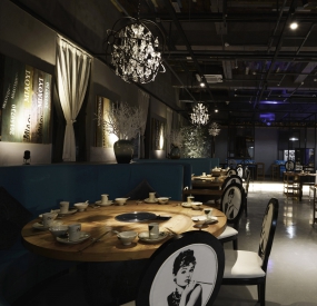  火锅店装饰实景图