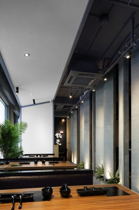烤肉店空间设计效果图,烤肉店空间设计布局图
