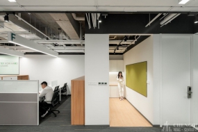 现代简约风格办公室装饰设计效果图,办公室装饰设计效果图