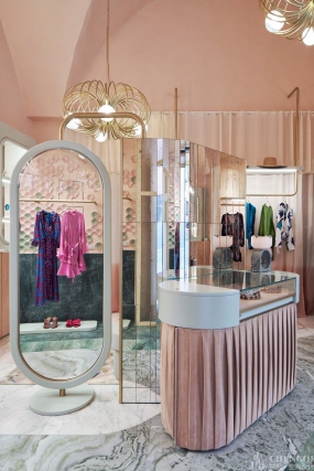 女装店空间设计布局图,女装店空间设计效果图