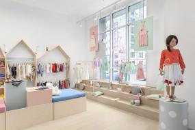 童装店室内简装修效果图