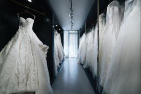 婚纱照相馆门面室内装修效果图