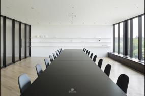 办公室家具会议室吊顶天花灯装修效果图