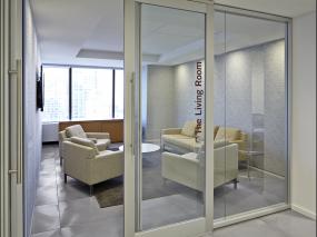 时尚loft风格办公室高隔断欣赏