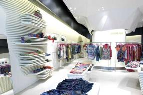 最新特色女服装店效果图片