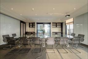 经典会议室吊顶造型实景图