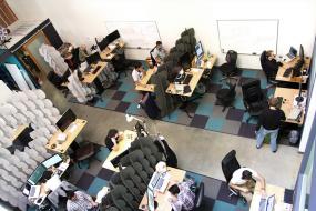 高档办公室设计室内装饰效果图