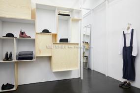 小型女装店装饰设计图片大全