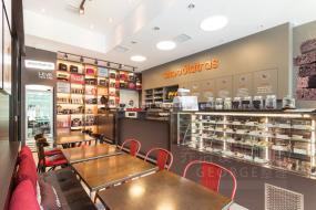 高档巧克力店装修图片