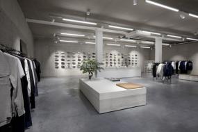 男装店内装修设计效果图