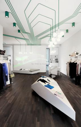 品牌服装店装修效果图