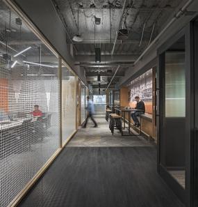 小型loft办公室装饰效果图片