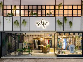 服装零售店装修装潢效果图