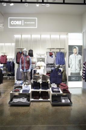 最新精品服装店设计装饰效果图