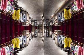 最新个性服装店设计装修图片