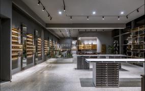 高端眼镜店装修图片