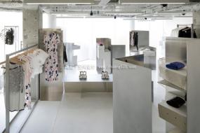 简约风格服装店设计装饰图片