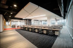 最新办公室室内装饰图片