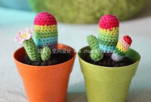 办公室桌上摆放什么