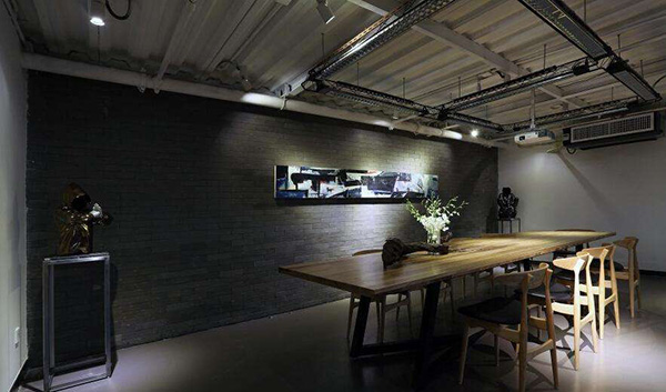 LOFT<a href=http://www.1-xian.com target=_blank class=infotextkey>办公室装修</a>效果图片