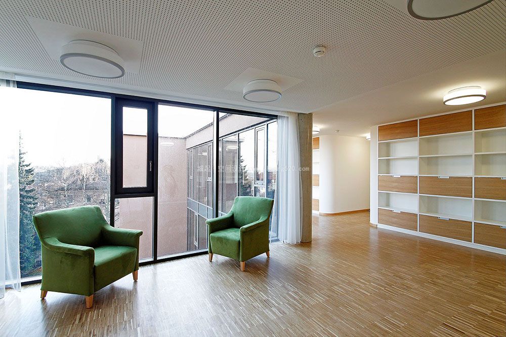  老年护理中心装修设计效果图,护理中心装修设计效果图