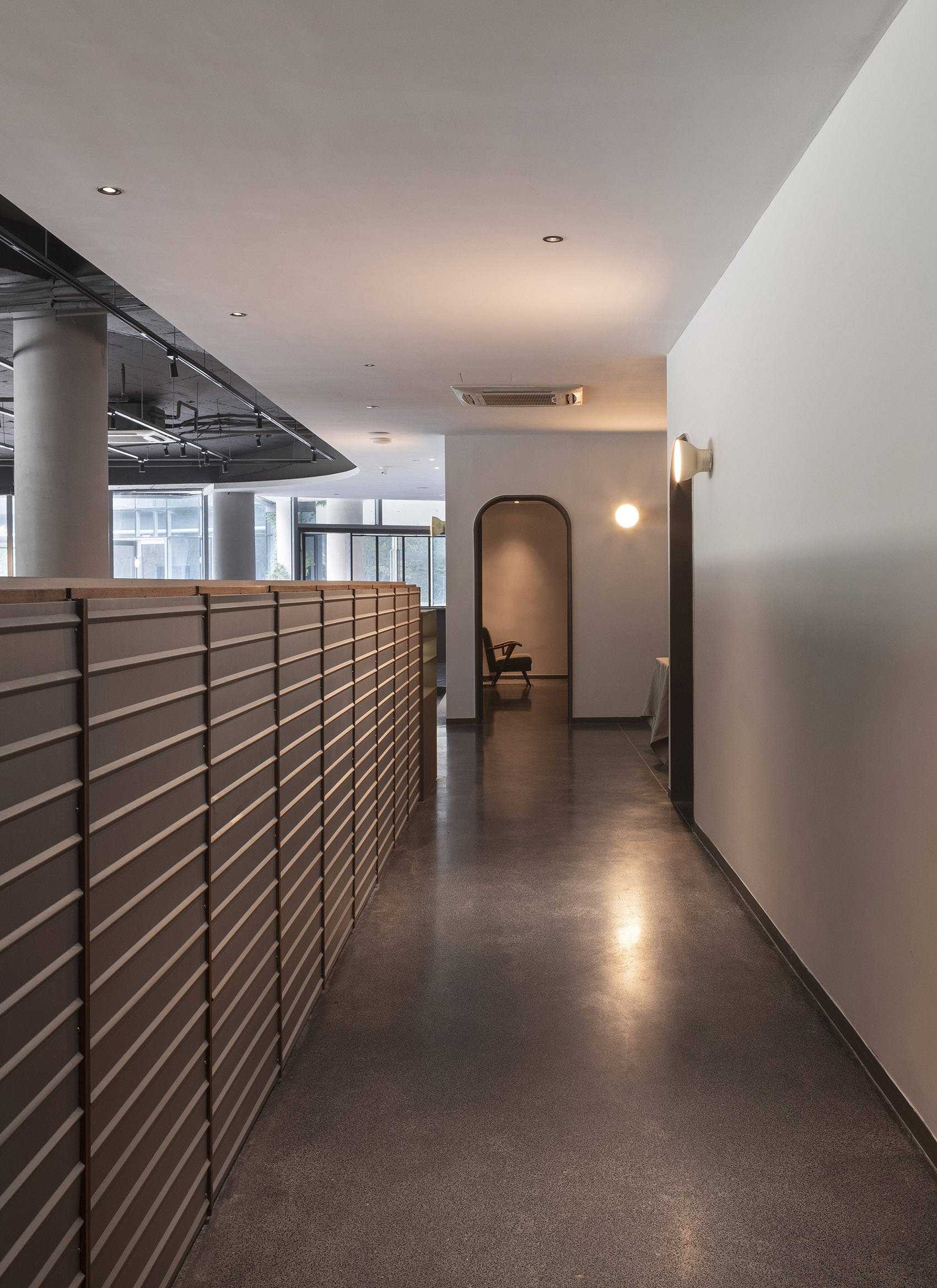 饭店装饰案例图,饭店装饰布局图