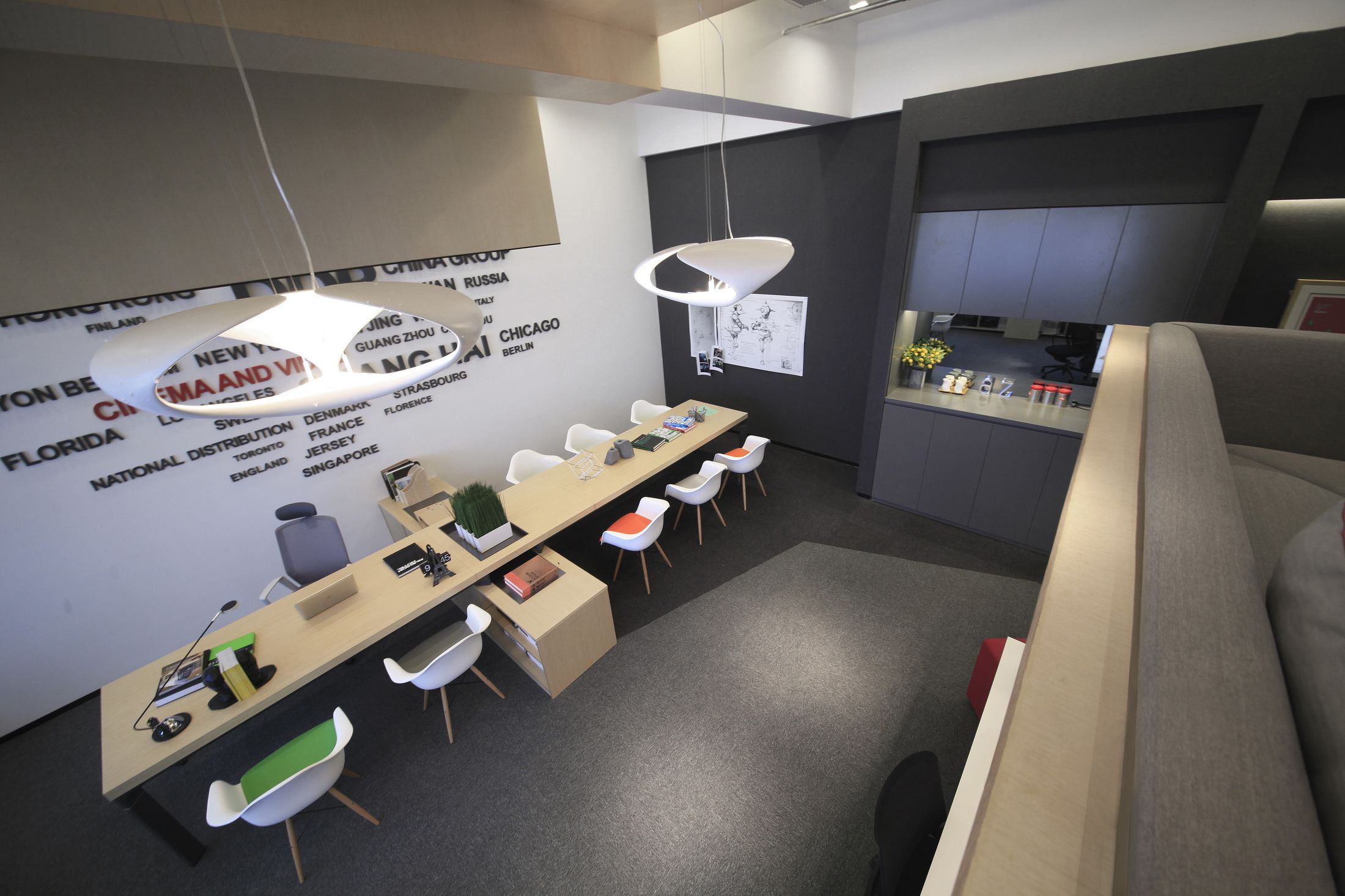 科技时尚办公空间装修设计图片,办公空间装修设计图片