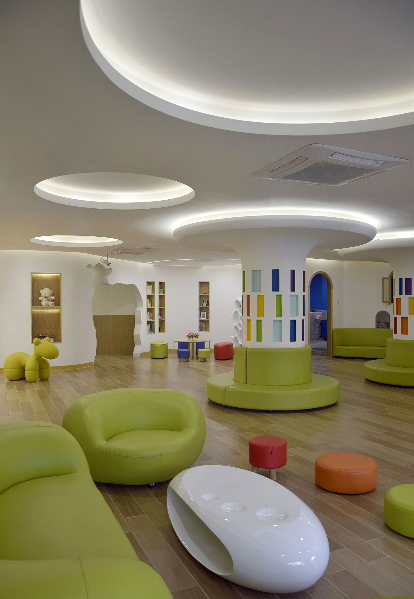 500平培训中心装修设计效果图,培训中心装修设计效果图