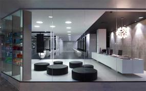 时尚现代风格美发店设计图