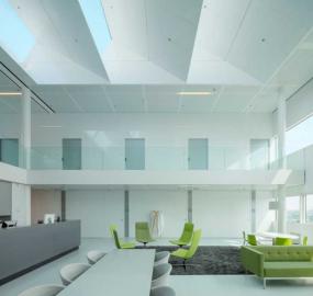 简单办公室低隔断装修设计效果图