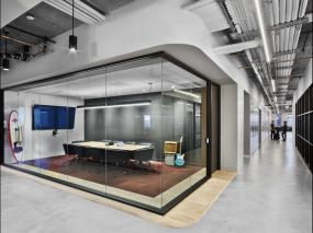 会议室明亮不做吊顶装修效果图