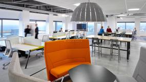 最新服装公司办公室室内装饰设计图片