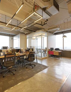 简单办公室装修方案效果图