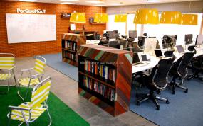 高档办公室室内外装修效果图