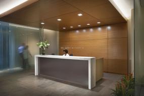 最新电子科技公司前台装饰实景图