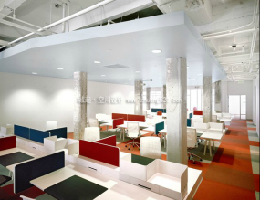 高档互联网公司吊顶装修图片