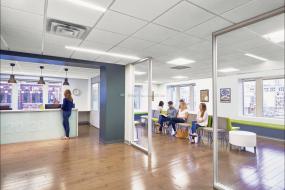 办公室强化木地板室内装修效果图大全