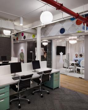 办公室强化复合木地板室内装修效果图大全