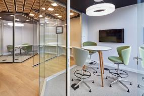 办公室复合实木地板图片装修