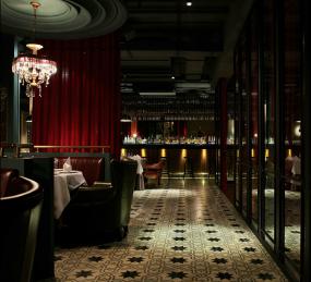 高档西餐店装修效果图