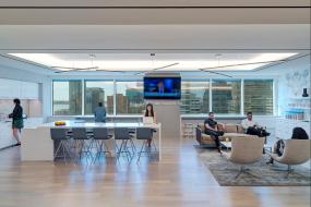 办公室仿木地板瓷砖装修实物图片