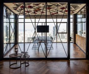 最新办公室仿实木地板装修设计图片