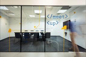 多功能会议桌设计装饰效果图片