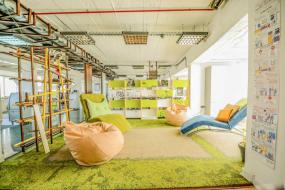 外企办公室装饰图