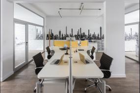 超大办公室装饰图片